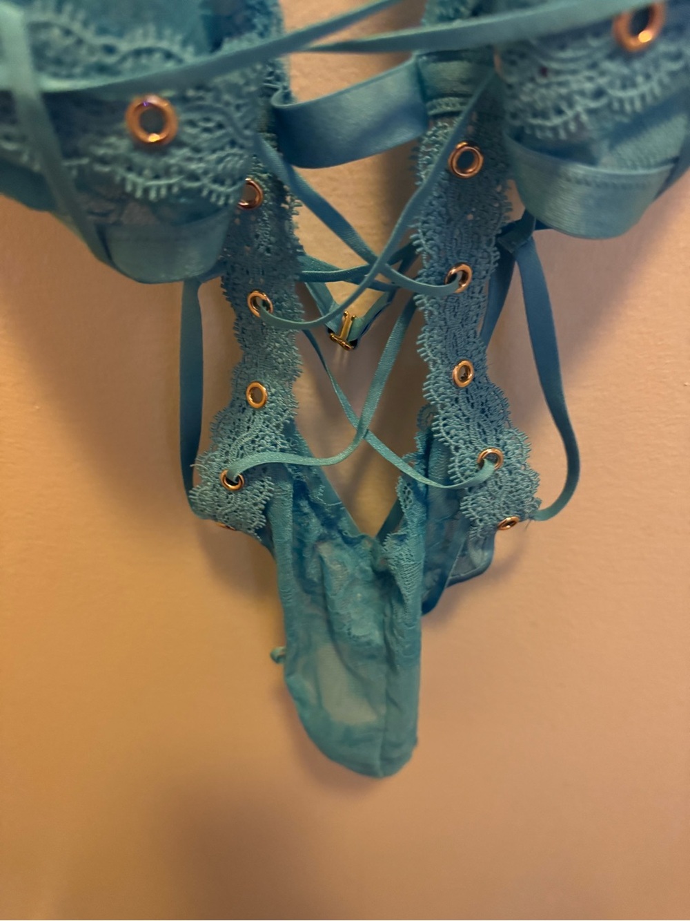 Negligee - Picture 5 of 9